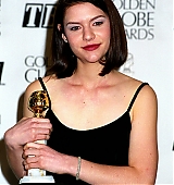 1995-01-21-52nd-Golden-Globe-Awards-002.jpg