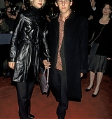 1998-03-02-The-Man-In-The-Iron-Mask-New-York-Premiere-002.jpg
