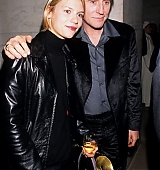 1998-03-02-The-Man-In-The-Iron-Mask-New-York-Premiere-008.jpg