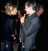 1998-03-02-The-Man-In-The-Iron-Mask-New-York-Premiere-027.jpg