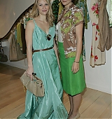2005-03-22-MARNIs-Los-Angeles-Boutique-Opening-051.jpg
