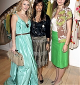 2005-03-22-MARNIs-Los-Angeles-Boutique-Opening-052.jpg