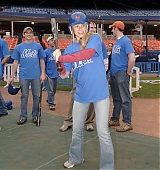 2005-06-03-3rd-Annual-Project-ALS-And-New-York-Mets-Fundraiser-026.jpg