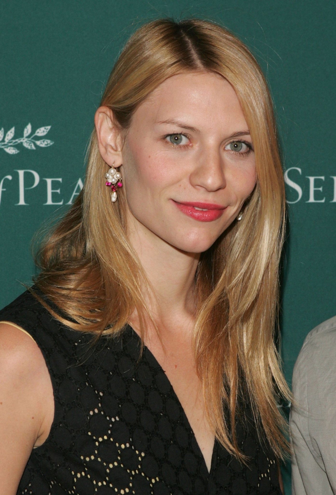 2006-02-16-Seeds-Of-Peace-Benefit-028.jpg 2006-02-16-Seeds-Of-Peace-Benefit-028.jpg