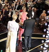 2011-01-16-68th-Annual-Golden-Globe-Awards-Stage-and-Audience-010.jpg