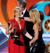 2011-09-18-64rd-Emmy-Awards-Stage-and-Audience-013.jpg