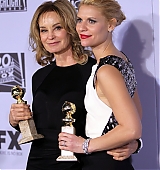 2012-01-15-69th-Golden-Globe-Awards-Press-Room-007.jpg