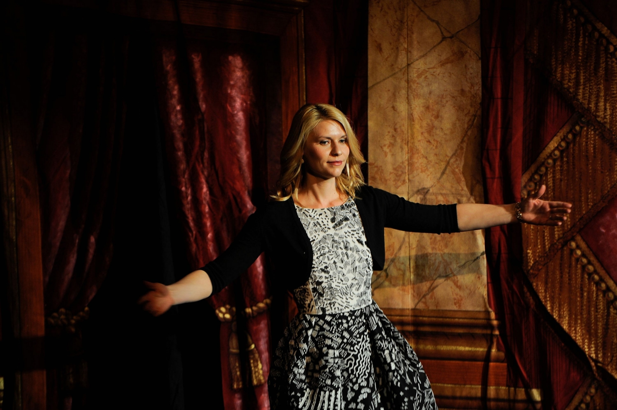 2012-01-26-Harvard-University-Hasty-Pudding-Clib-2012-Woman-Of-The-Year-123.jpg 2012-01-26-Harvard-University-Hasty-Pudding-Clib-2012-Woman-Of-The-Year-123.jpg