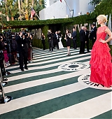 2012-02-26-Vanity-Fair-Oscar-Party-028.jpg