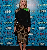 2012-04-04-HBO-With-The-Cinema-Society-Host-The-New-York-Premiere-Of-Girls-013.jpg