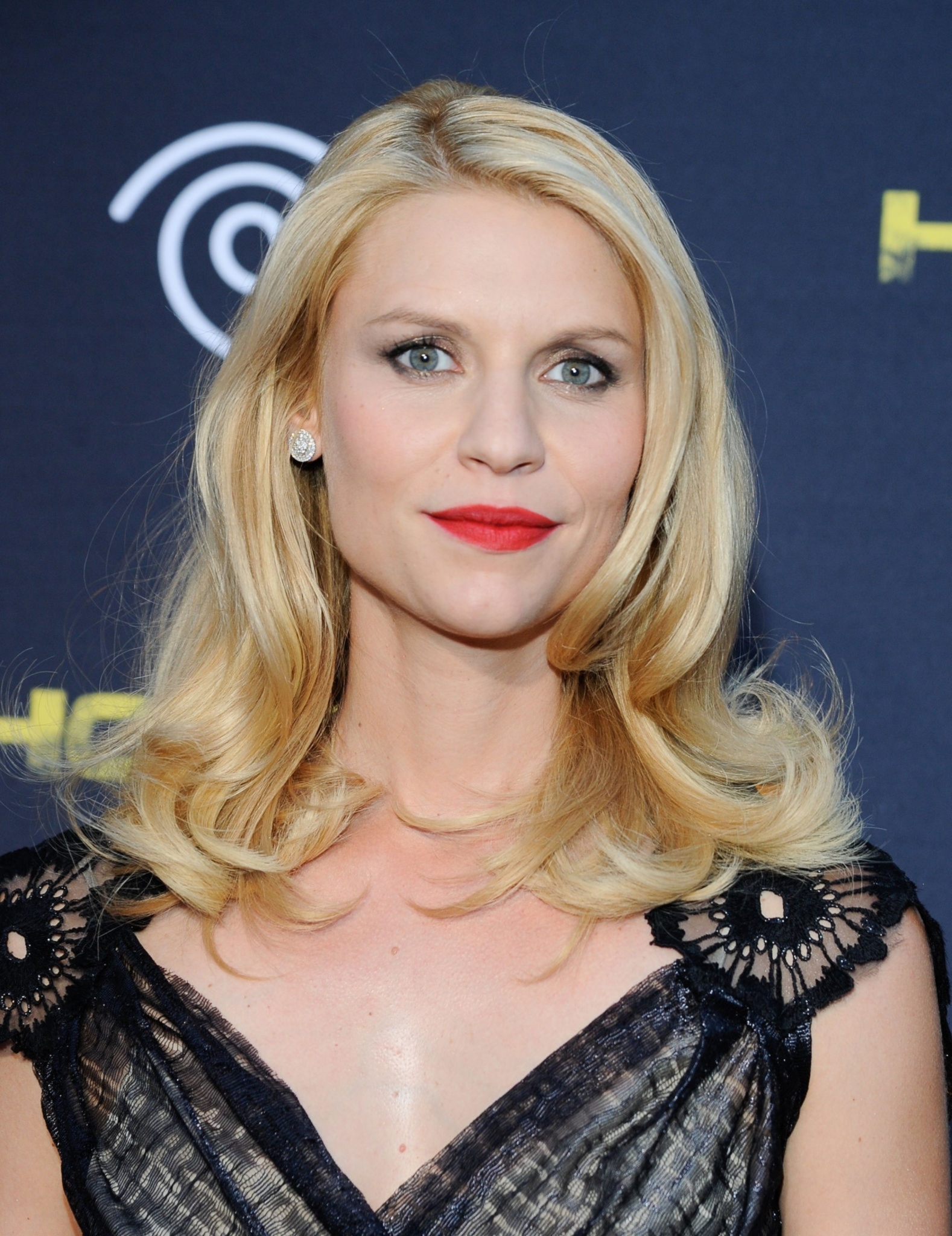 2012-09-07-Homeland-Season-2-Premiere-036.jpg