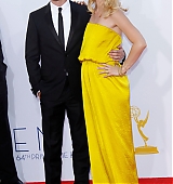 2012-09-23-64th-Emmy-Awards-Arrivals-089.jpg
