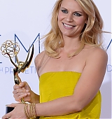2012-09-23-64th-Emmy-Awards-Press-Room-022.jpg