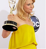 2012-09-23-64th-Emmy-Awards-Press-Room-024.jpg