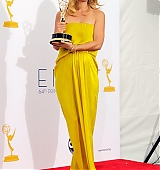 2012-09-23-64th-Emmy-Awards-Press-Room-027.jpg