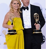 2012-09-23-64th-Emmy-Awards-Press-Room-037.jpg