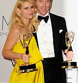2012-09-23-64th-Emmy-Awards-Press-Room-045.jpg