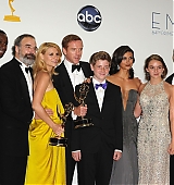 2012-09-23-64th-Emmy-Awards-Press-Room-055.jpg