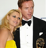 2012-09-23-64th-Emmy-Awards-Press-Room-079.jpg