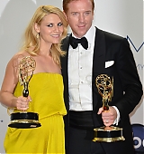 2012-09-23-64th-Emmy-Awards-Press-Room-089.jpg