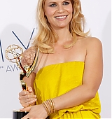 2012-09-23-64th-Emmy-Awards-Press-Room-123.jpg