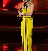 2012-09-23-64th-Emmy-Awards-Stage-And-Audience-003.jpg