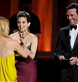 2012-09-23-64th-Emmy-Awards-Stage-And-Audience-022.jpg