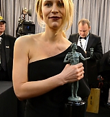 2013-01-27-19th-Screen-Actors-Guild-Awards-Backstage-001.jpg