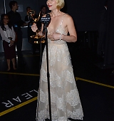 2013-09-22-65th-Emmy-Awards-Backstage-006.jpg