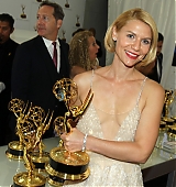 2013-09-22-65th-Emmy-Awards-Backstage-014.jpg
