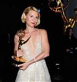 2013-09-22-65th-Emmy-Awards-Backstage-018.jpg