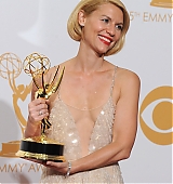 2013-09-22-65th-Emmy-Awards-Press-Room-022.jpg
