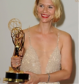 2013-09-22-65th-Emmy-Awards-Press-Room-035.jpg