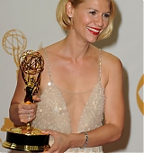 2013-09-22-65th-Emmy-Awards-Press-Room-042.jpg