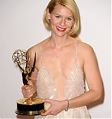 2013-09-22-65th-Emmy-Awards-Press-Room-053.jpg