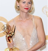 2013-09-22-65th-Emmy-Awards-Press-Room-059.jpg