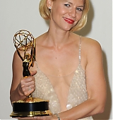 2013-09-22-65th-Emmy-Awards-Press-Room-085.jpg
