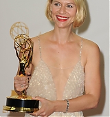 2013-09-22-65th-Emmy-Awards-Press-Room-087.jpg
