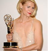 2013-09-22-65th-Emmy-Awards-Press-Room-093.jpg