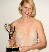 2013-09-22-65th-Emmy-Awards-Press-Room-094.jpg