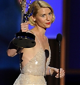 2013-09-22-65th-Emmy-Awards-Stage-061.jpg