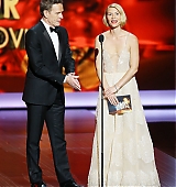 2013-09-22-65th-Emmy-Awards-Stage-102.jpg