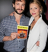 2014-05-27-Broadway-Backstage-A-Gentlemans-Guide-To-Love-And-Murder-002.jpg