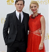 2014-08-25-66th-Emmy-Awards-Arrivals-048.jpg
