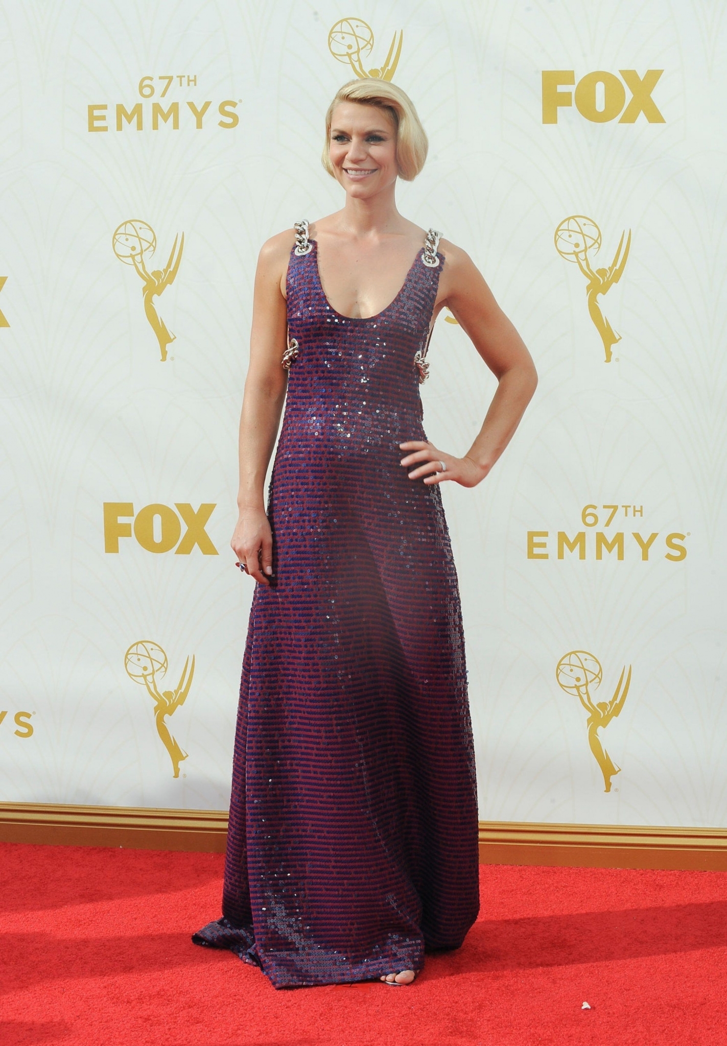 2015-09-20-67th-Emmy-Awards-Arrivals-192.jpg 2015-09-20-67th-Emmy-Awards-Arrivals-192.jpg