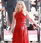 2015-09-24-Claire-Danes-Gets-A-Star-On-The-Hollywood-Walk-Of-Fame-0060.jpg