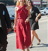 2015-09-24-Claire-Danes-Gets-A-Star-On-The-Hollywood-Walk-Of-Fame-0099.jpg