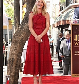 2015-09-24-Claire-Danes-Gets-A-Star-On-The-Hollywood-Walk-Of-Fame-0111.jpg