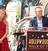 2015-09-24-Claire-Danes-Gets-A-Star-On-The-Hollywood-Walk-Of-Fame-0113.jpg