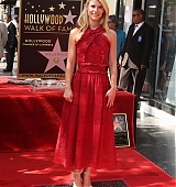 2015-09-24-Claire-Danes-Gets-A-Star-On-The-Hollywood-Walk-Of-Fame-0142.jpg